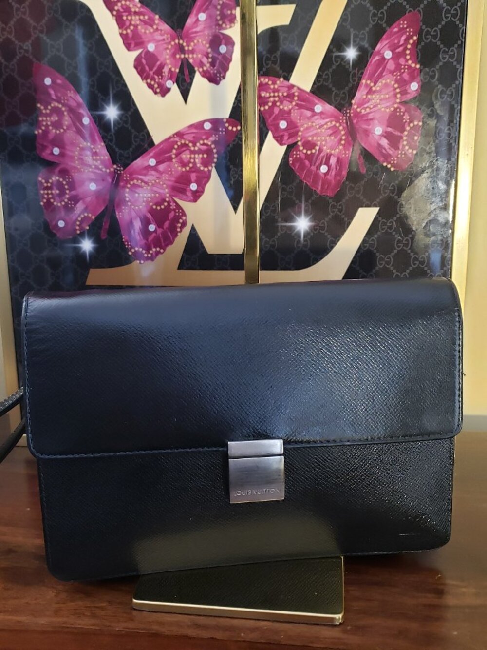 Louis Vuitton Taiga Leather Black Clutch Bag w/ wristlet- AUTHENTIC!